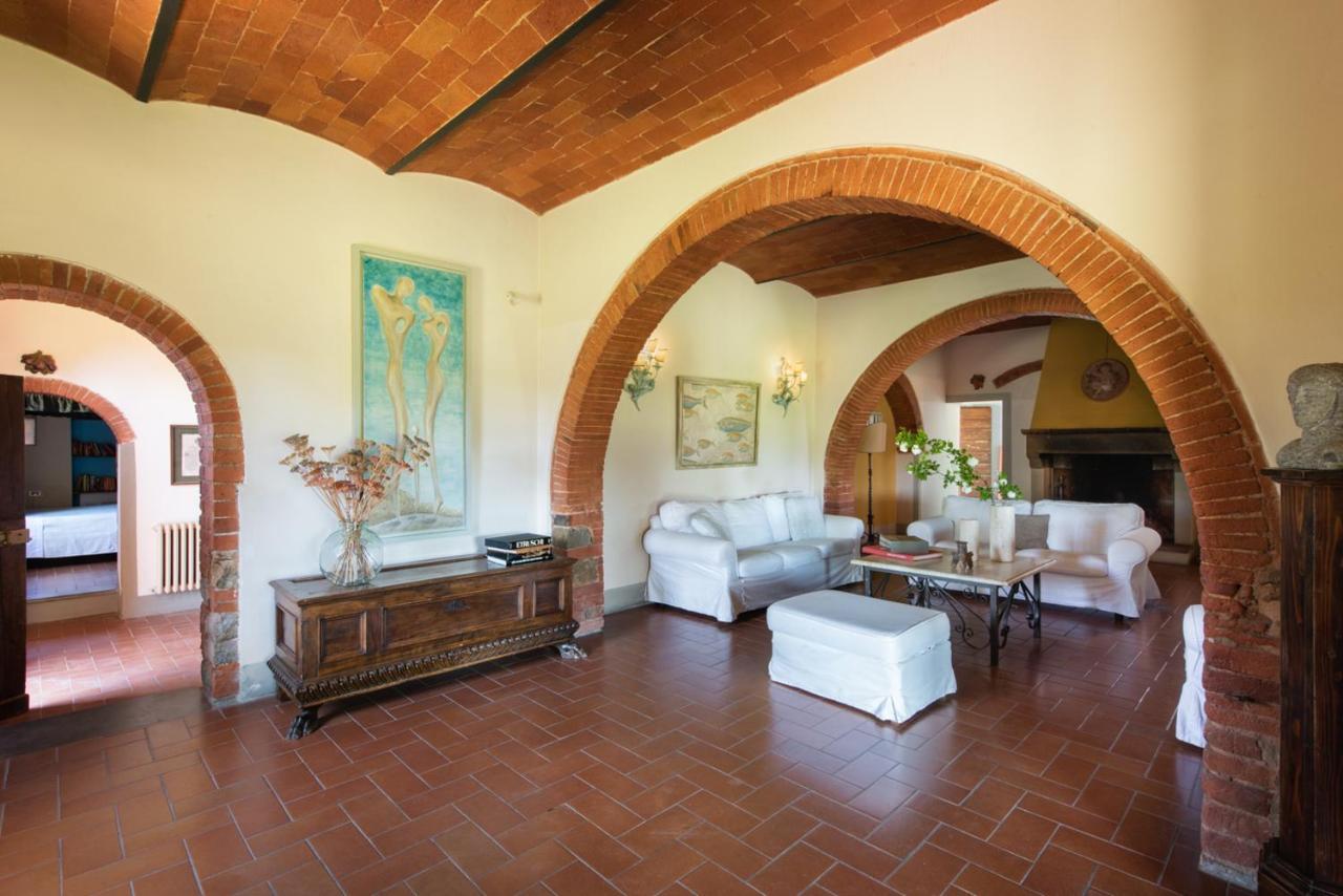 Villa Nemora Castello di Montalto Exterior photo